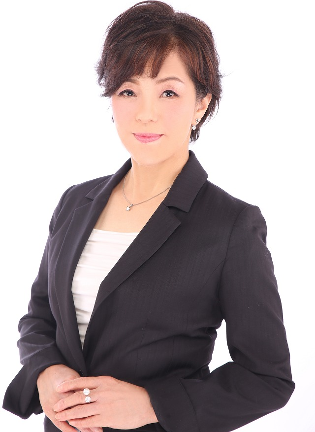 川脇由江